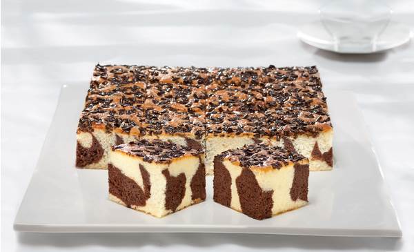 TK Pfalzgraf Marmor Blechkuchen, 25x38cm, 1700 G/ST zu 24 Stück vorgeschnitten,