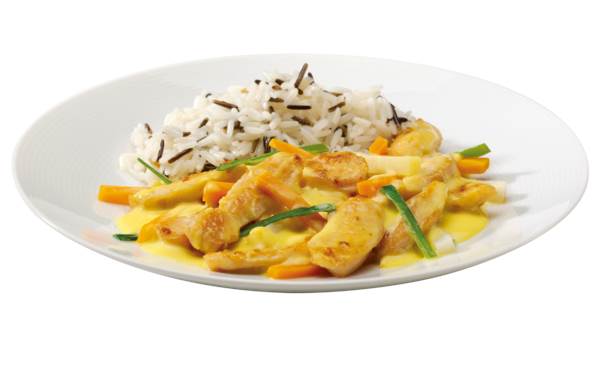 TK Block Menü Hähnchengeschnetzeltes in Curry-Ingwer-Soubise, gebratene Hähnchenbruststreifen 250 G/PO in einer Curry-Soubise mit klassischer Zwiebelbindung, Fleischeinwaage 33%,