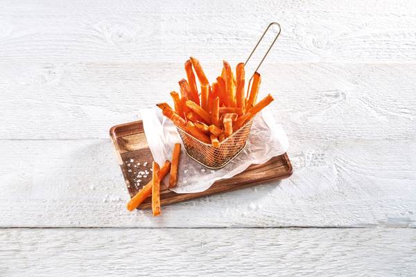 TK Star Culinar Süßkartoffel-Pommes, 2,5 KG/BT 12x12mm-Schnitt, vorfrittiert