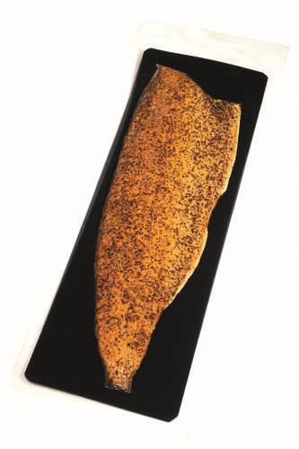 Laks varmrøget, hel side, med peber, ca. 0,9 - 1,2 kg